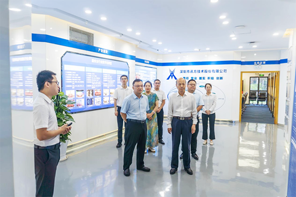 郑州信息工程职业学院领导一行莅临九州酷游 ku游技术考察研讨